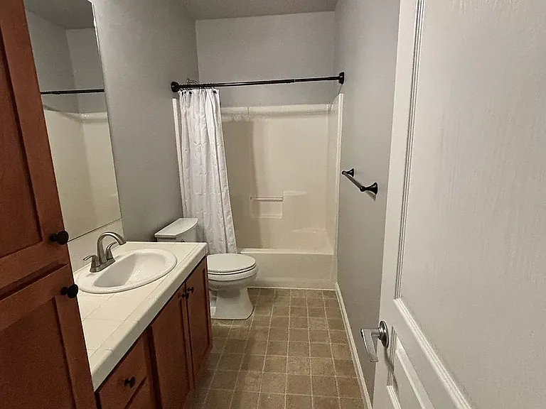 5840 Summerlinn Way — Photo 13