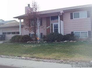 1701 Pinto Ln, Cheyenne, WY 82007