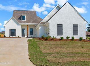 200 Harvest View Pl, Madison, MS 39110