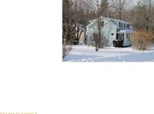 26 Taylor St, Augusta, ME 04330