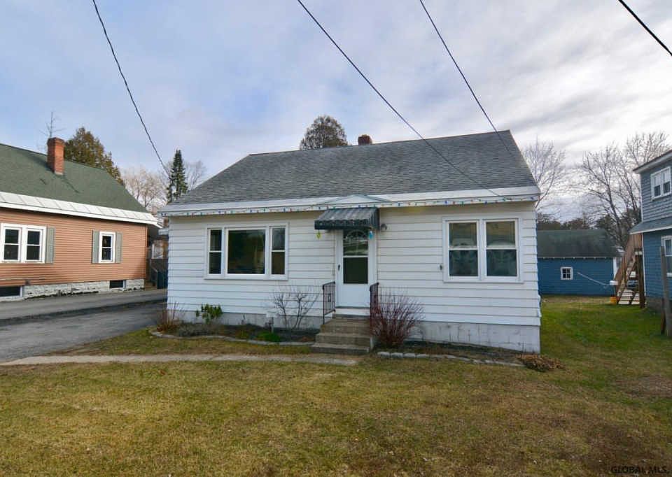 1st image of 17 Saratoga Ave