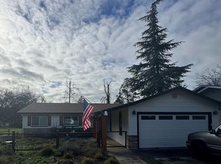 11825 Torrey Pines Dr, Auburn, CA 95602