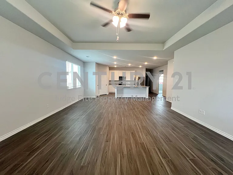 5021 Chital Dr — Photo 6