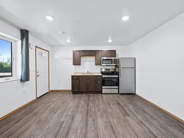 92 B St, Fairbanks, AK