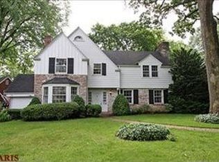 724 Swarthmore Ln, Saint Louis, MO 63130