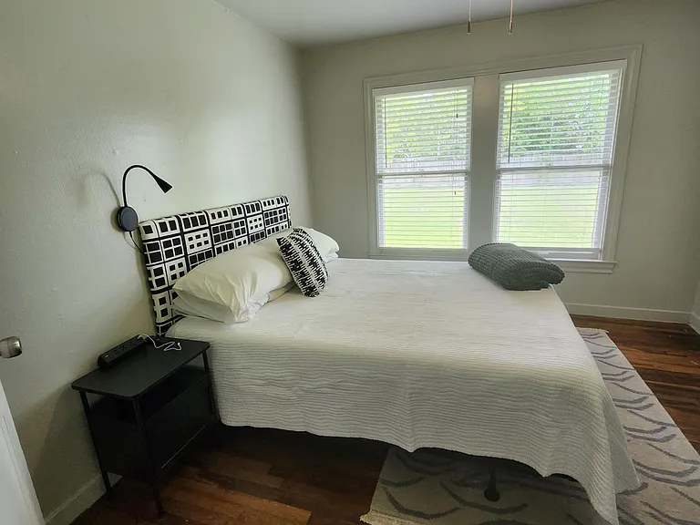 All bedrooms have sit-stand desks.