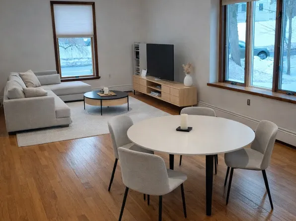 142 Montrose Ave, Wakefield, MA 01880