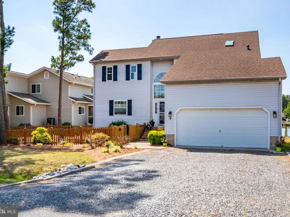 9 Harborview Dr, Ocean Pines, MD 21811