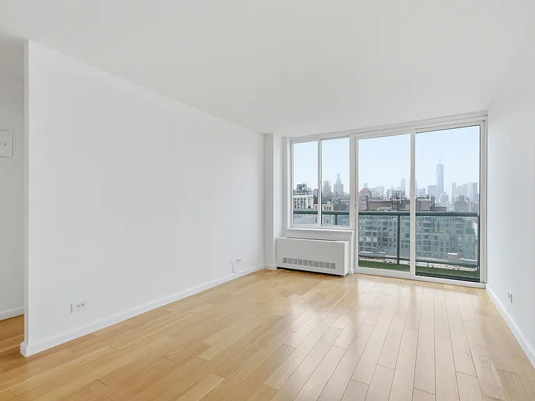 22 W 15th St #15A — Photo 2