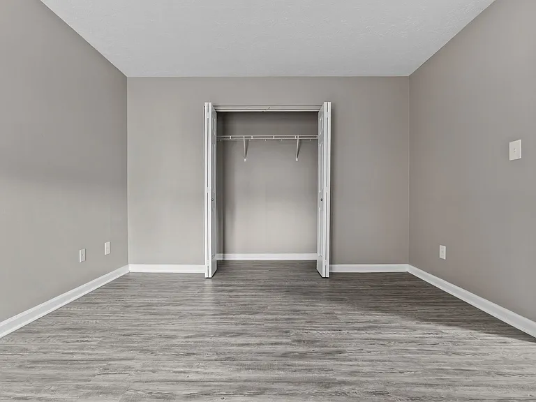 345 Bypass Plaza Dr — Photo 4