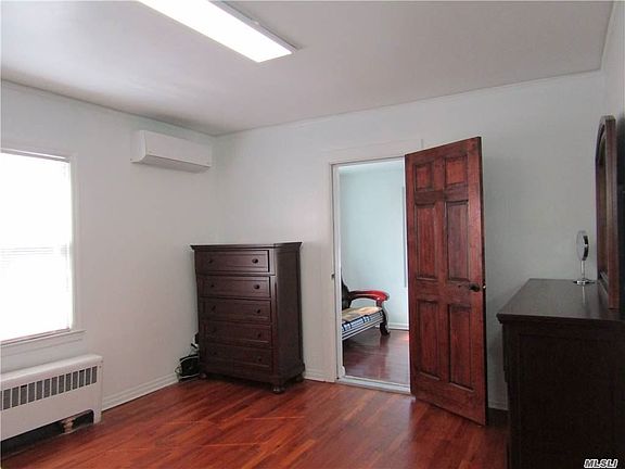 5th image of 33 Pearl St