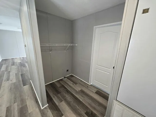 4000 24th St N #114 — Photo 5
