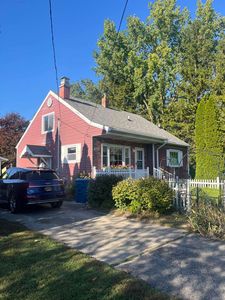 2631 Simon St, Bay City, MI, 48708