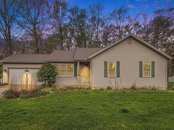 54921 Belmont Stakes Dr, Mishawaka, IN 46545