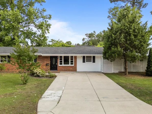 2411 Grace Avenue, New Bern, NC 28562