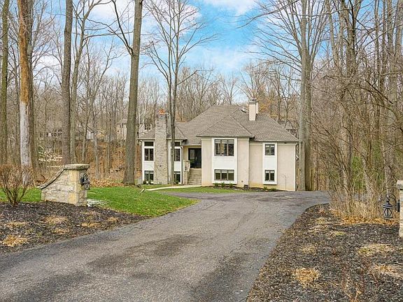 2nd image of 3689 Nicoya Ct