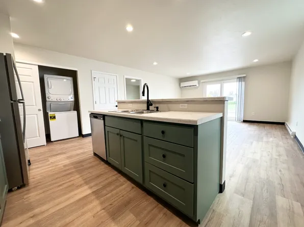 523-525 Rustic Ridge Drive (Lot 6)