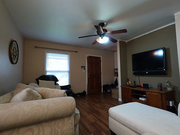 4th image of 1224 Witchwood Ct