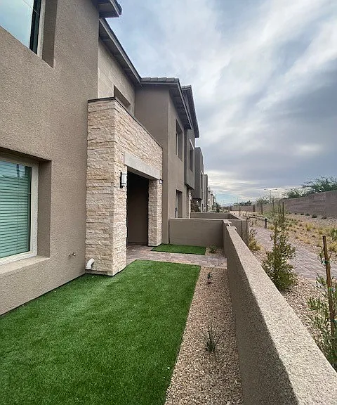 600 N Carriage Hill Dr #1002 — Photo 4