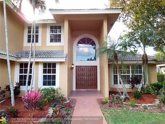 4th image of 6609 NW 97th Ln