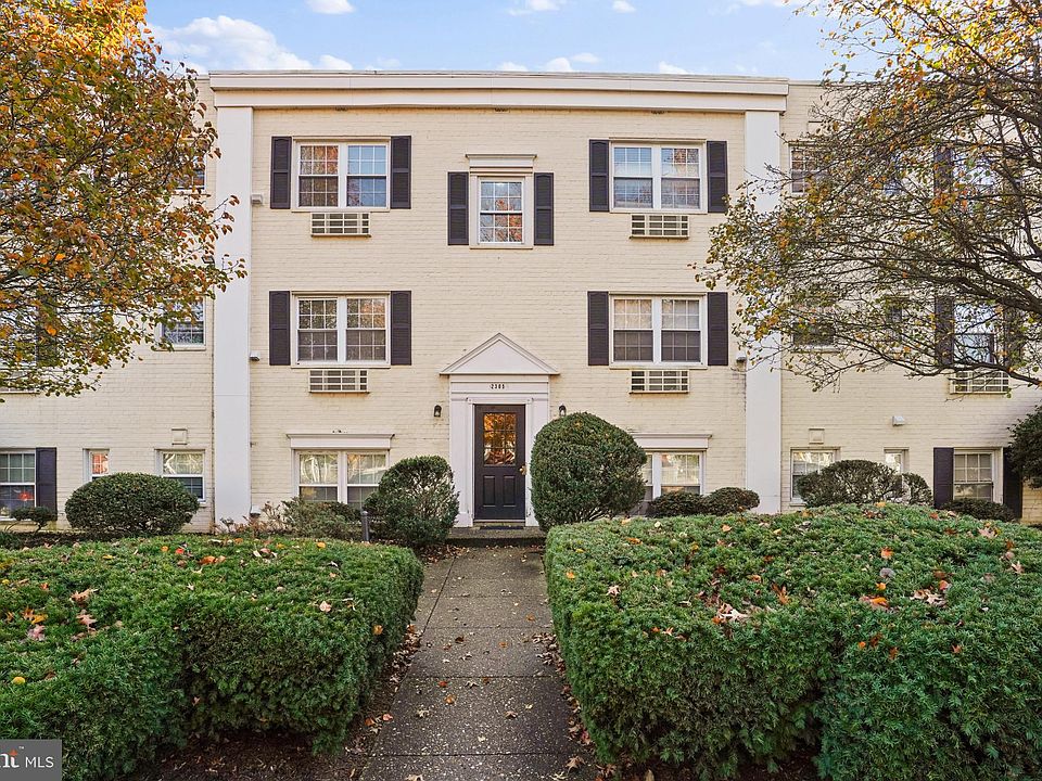 1st image of 2305 Farrington Ave #1-101