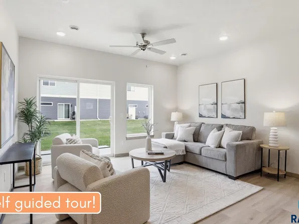 2802 S Broek Dr, Sioux Falls, SD 57106