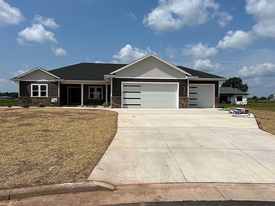 1st image of 1557 Echo Pine Ct