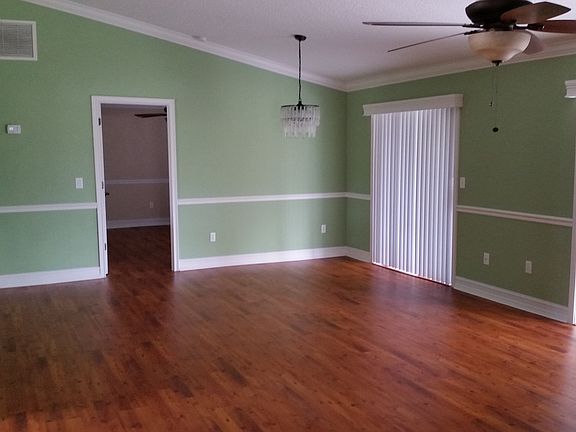 4th image of 2485 SE Marseille St
