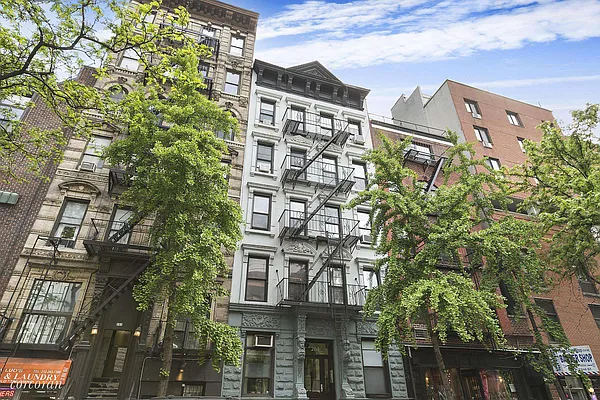 Sold by Corcoran | media 19