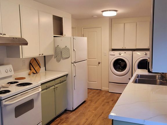 2nd image of 5029 Rumac St SE Unit B
