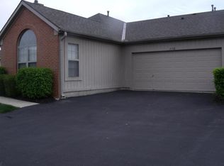 2158 Ravine Woods Dr, Grove City, OH