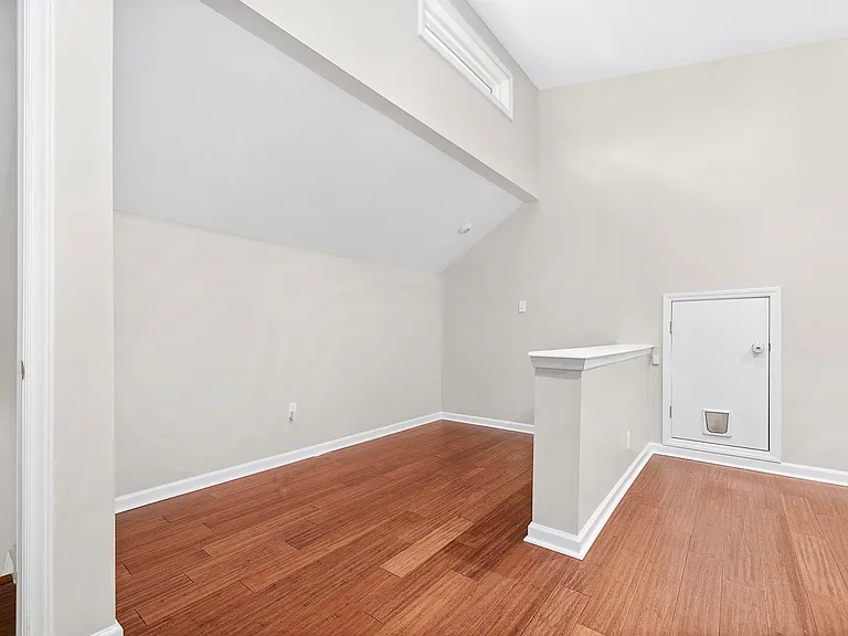 404 Keswick Ave — Photo 19