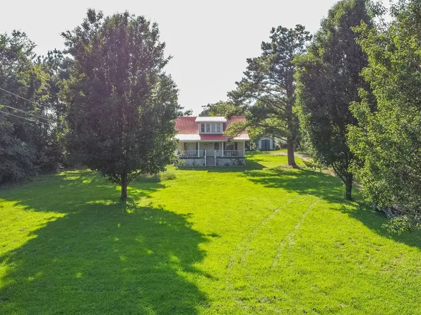 824 Buffalo Rd, Hohenwald, TN 38462