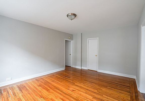 5th image of 43-16 48th St #F33