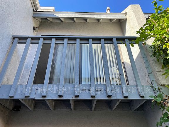 4th image of 5513 Driftwood St