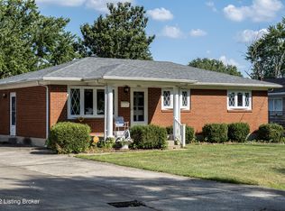 7911 Mango Dr, Louisville, KY 40258