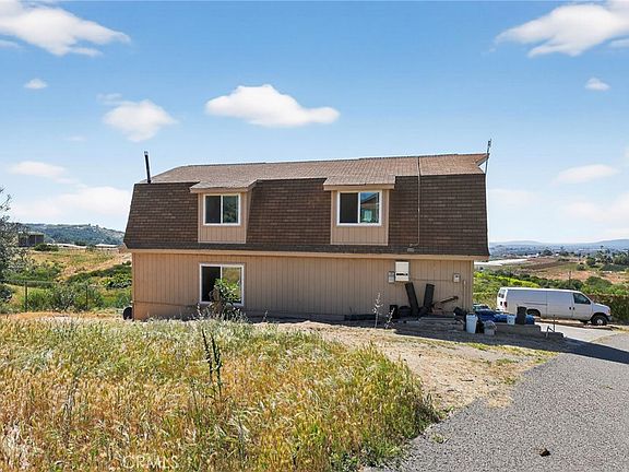 4th image of 10085 W Lilac Rd