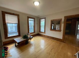 2208 2nd St NE #2, Minneapolis, MN 55418