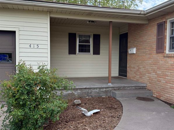 415 W 16th St, Larned, KS 67550