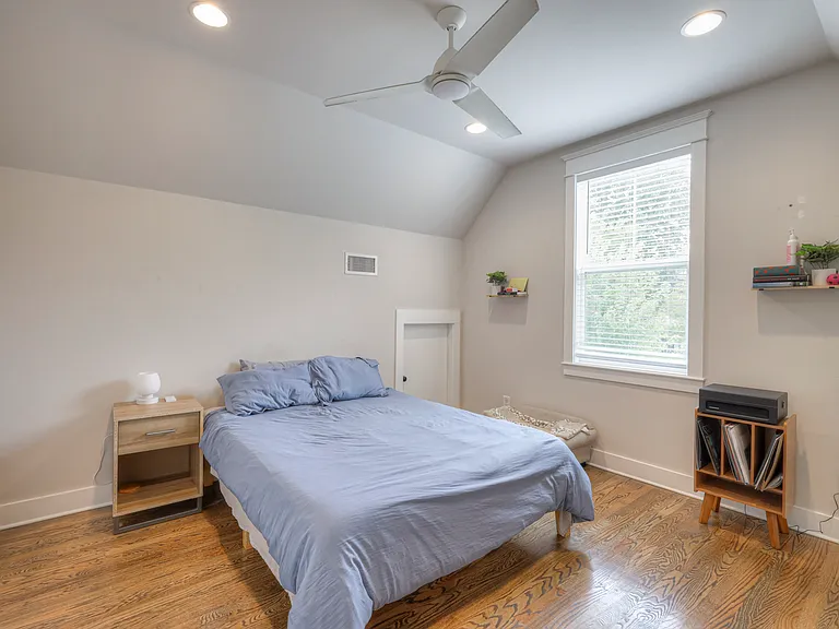 901 Curdwood Blvd — Photo 15