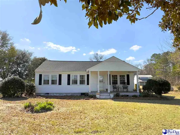 1404 Dog Island Rd, Bishopville, SC 29010