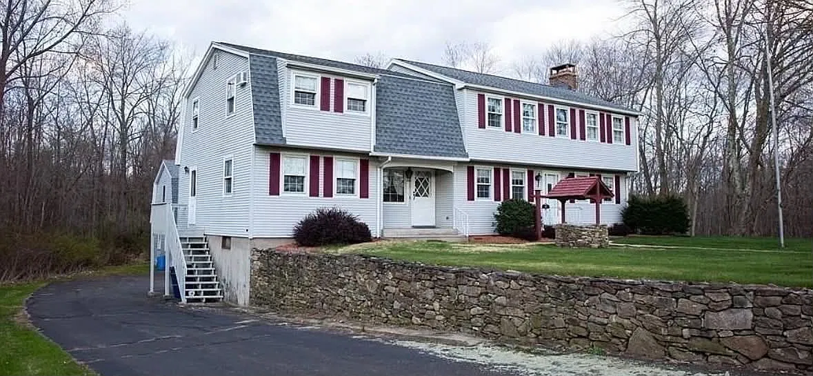 2 bed, 1100 sqft, $1,800 — Photo 3