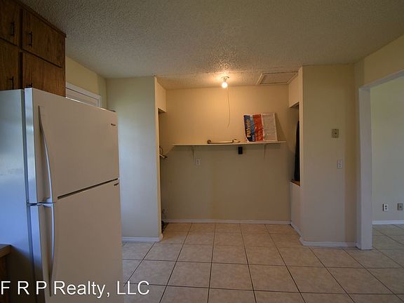 4th image of 1587 N C #470-unit 1
