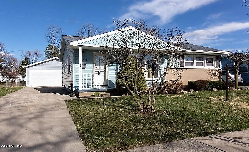150 Canterbury St photo 1