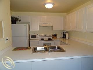 5th image of 7053 Magnolia Ln #1