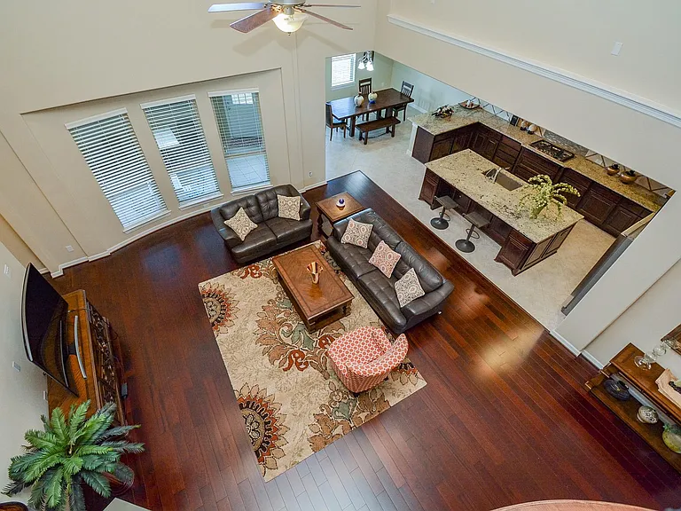 6302 Kennedy Hills Ct — Photo 18