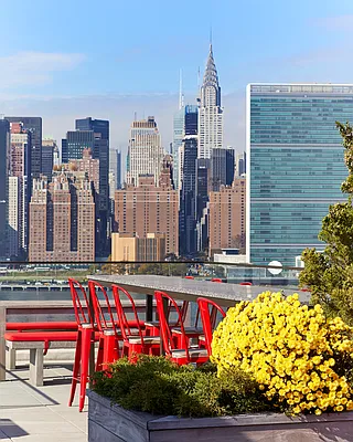 Rented by Aura Management | media 7