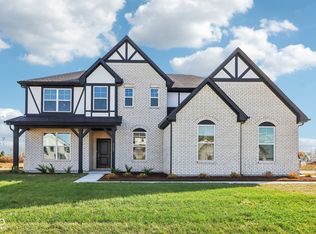 9723 Remy St, McCordsville, IN 46055