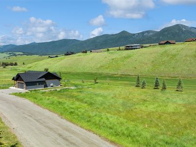 241 Peltier Pl, Eureka, MT, 59917