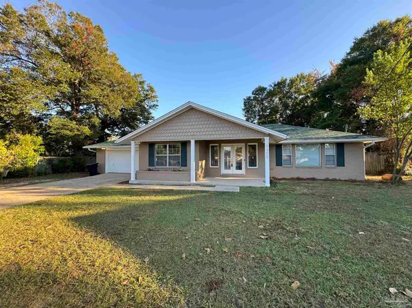 5450 Groves Ct, Pensacola, FL 32504